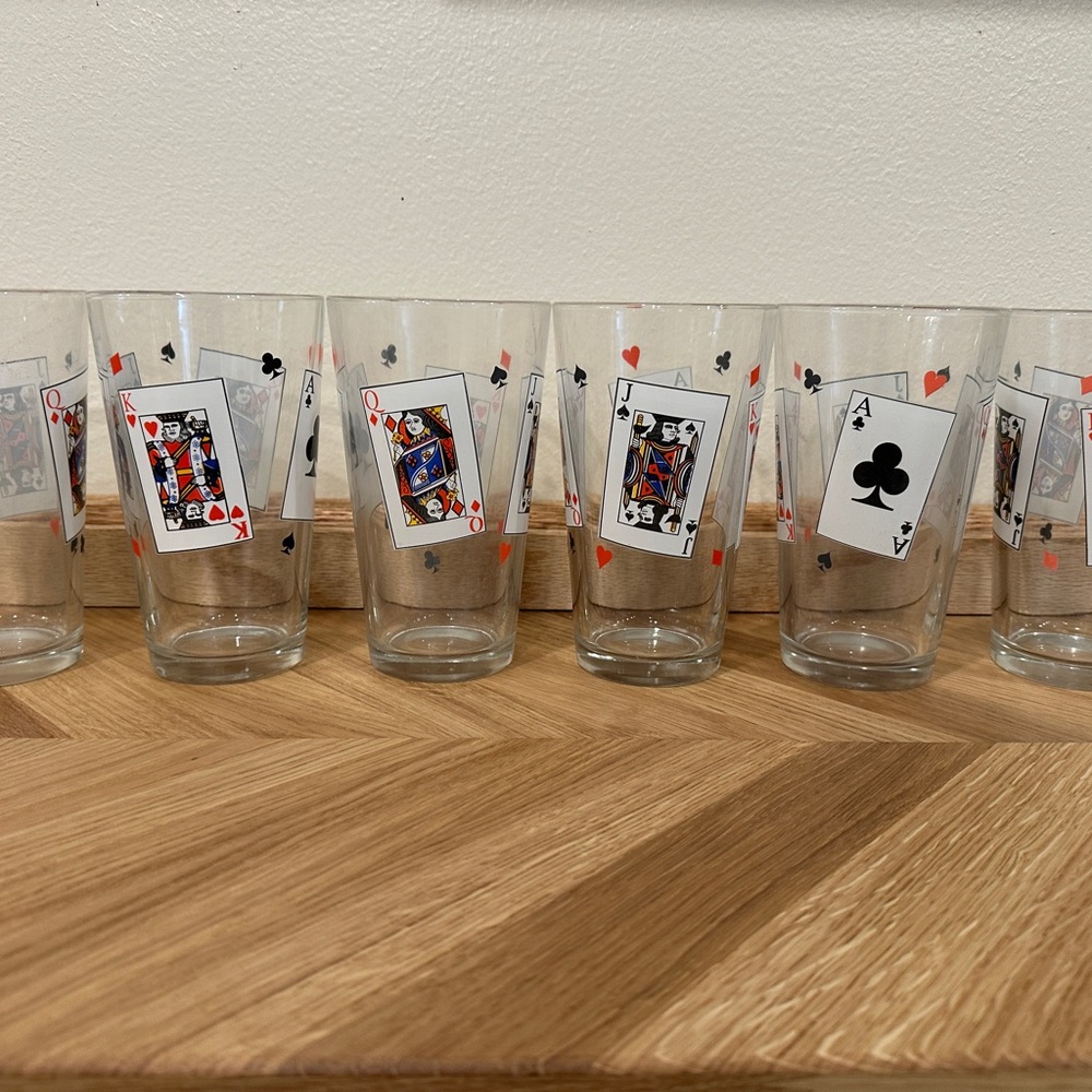 Vintage Playing Card Themed Glasses Set